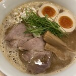 麺屋 K - 鶏ラーメン煮玉子トッピング