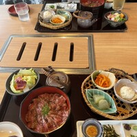和牛焼肉 徳 - 
