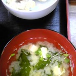 味平 - しいたけの天ぷら　味噌汁