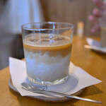 ウィークエンダーズコーヒー オール ライト - カフェラテ＠税込600円