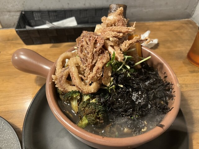 箱館イカすみカレー