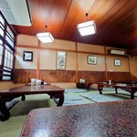 なか川 - 店内／奥座敷