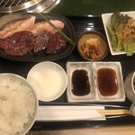 仙台牛焼肉 バリバリ - ランチの焼肉御膳100g 1200円