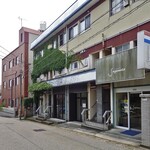 スガマタ - 住宅街にあります