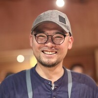 マキノンチ - ご主人の牧野シェフは、銀座のマノアール・ダスティンを経てブルゴーニュで修行。2007年 故郷の金沢にて「フランス料理makino」をオープン、その後「MAKINONCÎ」移転オープン