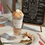 くすの木の下の小さなCafe カトルカール - 