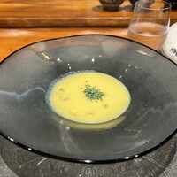 馳走西健一 - ミライとうもろこしのスープ