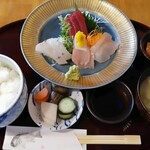 和食 桐のや - 刺身盛り定食¥1,200