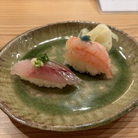 すし いわ - アジと南蛮エビ すし いわ - アジと南蛮エビ