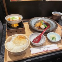銀座米料亭 八代目儀兵衛 - 
