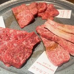 なんば黒毛和牛焼肉 霞 - 