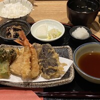 天麩羅 なか江 - 今日の小鉢はひじき