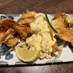 酒場 がんぎ屋 - エビフライタルタルソース 甘いスパイシーなソースで南蛮な風も