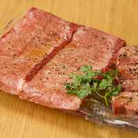30日間熟成KINTANとプラチナタンと牛タン食べ比べ（130ｇ）
