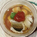 奈良 - 鱧のジュレ(梅肉トッピング)、真上から！