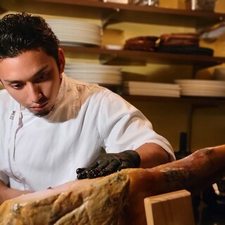 麻布十番で本格イタリアンとワインをカジュアルに♪