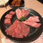 焼肉問屋 牛蔵 - 