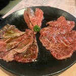 焼肉問屋 牛蔵 - 