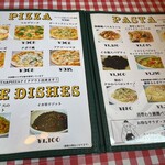 リストランテ クロ - メニュー。月限定のメニューは壁に掲示。