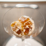 エクアトゥール - 豆乳を葛で固めて、 オマールのジュレ、 オマールのソース