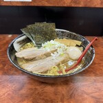 煮干しらーめん 渡辺商店 - 