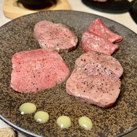 Yakiniku BarBies - 