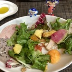 リストランテ プレーゴ - 前菜。ひとつひとつに、こだわりを感じる構成になってる。