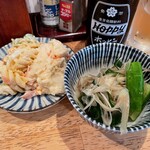 秋元屋 - 夏らしくみょうがキュウリと。オクラの小鉢もありました。