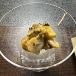 美国観光ハウス - 焼きイカとつぶ貝のウニ和え