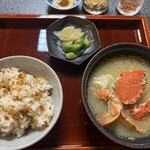 美国観光ハウス - 粒ウニご飯とへら蟹の味噌汁