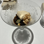 山地陽介 - コーヒー豆のアイス