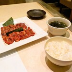 焼肉なべしま - 料理写真: