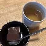 寿司割烹 梅本 - 食後の水羊羹