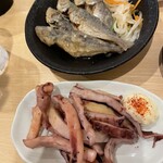 スシノミヤ - アジ南蛮漬けとイカ焼き。好きだなあ。