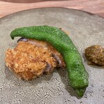 MURA PUB - 地元ブランド津南ポークのヒレカツ。かぐら南蛮味噌を付けて。