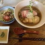 中華そば麦右衛門 - 