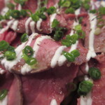 ジュイップ - しっとりジューシーなローストビーフ