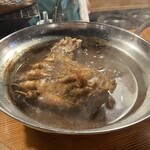 HIGASHITANI  - 熊の手