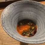 HIGASHITANI  - ツキノワグマのモモ肉とニラ