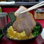 ラーメン 杉田家 - チャーシュー