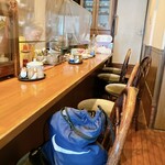 喫茶 アルマ - 店内　※カウンター席
