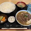 とろ〜り豚汁めし 八百食堂