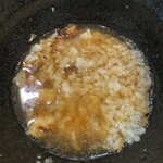 ラーメン・餃子 250 - チャーシュー丼④スープを入れてお茶漬け風
