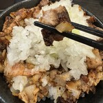 ラーメン・餃子 250 - チャーシュー丼③（ゴロゴロチャーシュー）