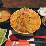 うに専門店 世壱屋 函館魚まさ店 - 