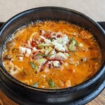 焼肉ヘルシーダイニングCOSARI 元 - スンドゥブはピリ辛♪