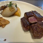 ステーキ懐石都 春日 - ロースステーキ