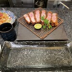 とんかつ マンジェ - TOKYOXと白トリュフソルト