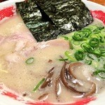 熟成豚骨ラーメン 豚骨麺屋一番軒 総本家 - 長浜ラーメン