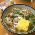 Sennari Mochi Shokudou - 地鶏うどん いなり寿司2個付